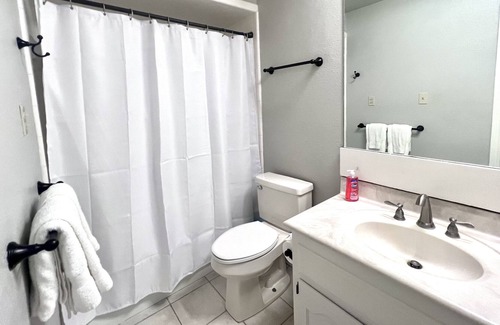 Salado Casa | GOLF COURSE RETREAT with optional golf cart use