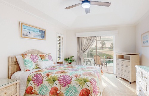 Long Meadow Casa | Golf course-view retreat with a private, heated pool, lanai, AC, & washer/dryer