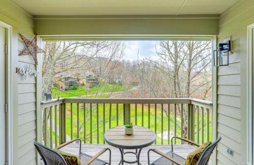 Mountain Air Apartamento | Golf Course Views Condo in Blue Ridge Mountains!