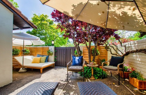 Napa Condominio | Golf Course Villa in Napa Valleys Silverado Resort secluded wine county retreat
