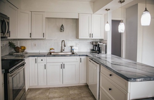 Oakland Hills Casa | Golf lovers serene escape - Cozy 3 bed/2 bath, and close to the beach