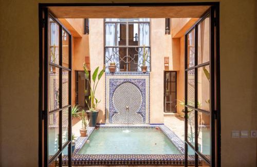 El Aggada Villa | Golf mansion with Atlas mountain view