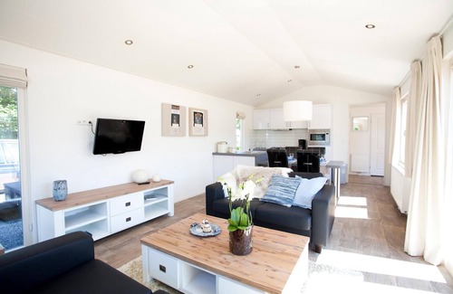 Velsen-Zuid Chalet De Esquí | Chalet en el parque de golf con vistas al jardín