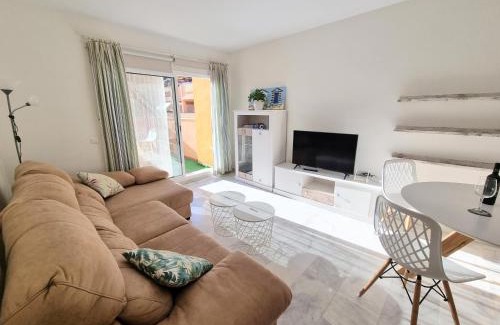 Marbella Apartamento | Golf & Resort Apartment in La Reserva de Marbella