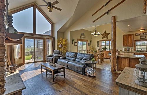 Grand Elk Ranch Casa | Golf, Ski and Hike Luxe Group Getaway in Granby!