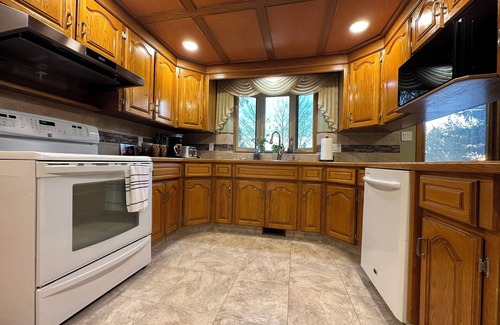 Regina Casa | Golf View House - Peacefull, Relaxing, Family-Friendly Home