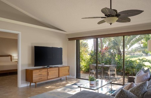 Hunt Club Complejo | Golf Weekend in South FL! 2 Serene Units, 90 Holes of Golf, Spa, On-Site Dining