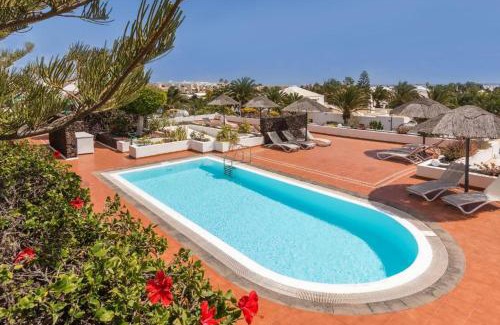 Costa Teguise Apartamento | Golf y Mar A Suites