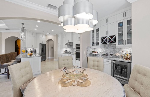 Tuscany Reserve Condominio | Golfer's delight! The epitome of luxury living at Talis Park in North Naples.
