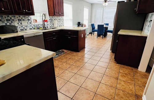 Hope Mills Casa | Hogar lejos del hogar