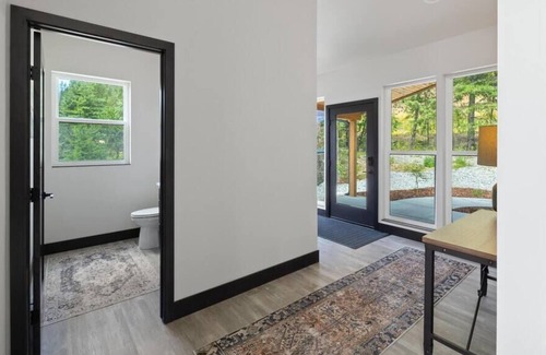 Sandpoint Casa | Luxury Home | Hot Tub | Golf Course & Mountain Views