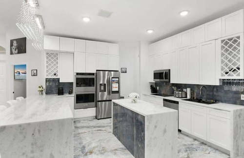Lakefield South Casa | Golfers Paradise Manor