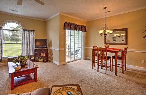Central Myrtle Beach Apartamento | Golfers Paradise Myrtle Beach Condo with Pool!