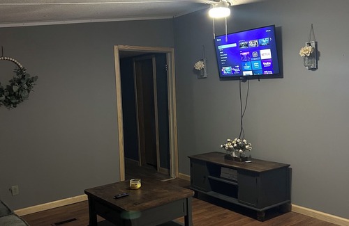Rush Casa | GOLIATH RENTALS. 3-bedroom house in Rush KY. 0.1 miles from trailhead