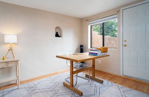 South Capitol Casa | Gomez Gardens