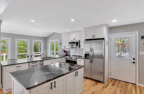 Quail Ridge Casa | Gone Coastal LKG | Great Location | Freshly Renovated