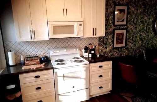 Lanark Village Condominio | Gone Fishing 2, Close to Coast Cottage