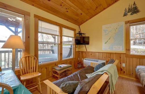 Bryson City Casa | Gone Hiking Bryson City Cabin with Hot Tub and Grill