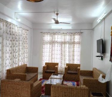 Dirang Casa | Gonpapa Homestay