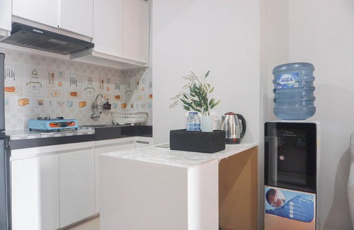 Bekasi Timur Apartamento | Good And Comfy 2Br Apartment At Transpark Juanda Bekasi Timur