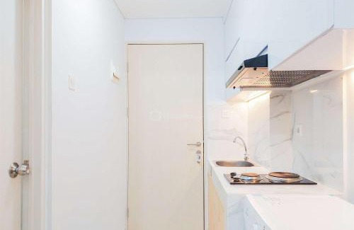 Pamulang Apartamento | Good Deal Studio at The Parc South City Apartment By Travelio
