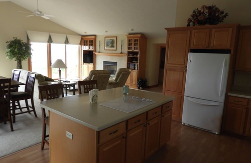 Lake Leelanau Casa | Good Harbor Bay - Beach Paradise - SOL SALVAJE