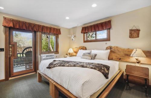 Whitefish Cabina | Good Medicine Lodge