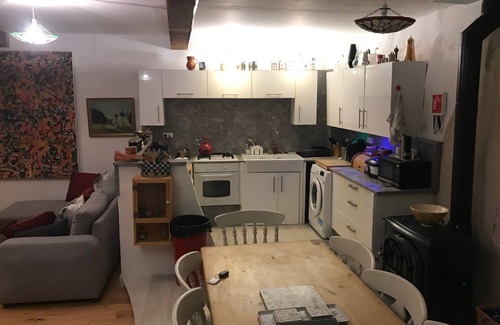 Serres Casa | Good Sized House Full of Character Located in Village Centre