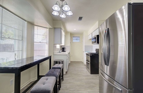 Spring Branch Central Casa | Oasis en Houston c/ Privada Piscina - 4Hab/3B
