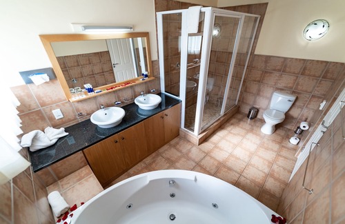 Cathkin Park Cabina | Gooderson Monks Cowl Golf Resort