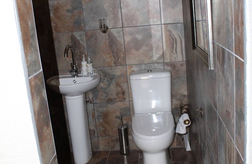 Bedfordview Casa | Goodnight Guest Lodge