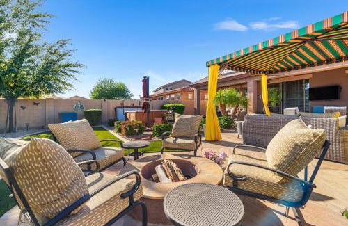 Glenmont Estates Casa | Goodyear Gem Jacuzzi Grill Outdoor Oasis