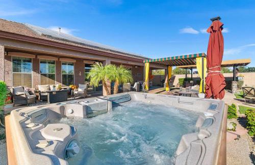 Glenmont Estates Casa | Goodyear Gem Jacuzzi Grill Outdoor Oasis