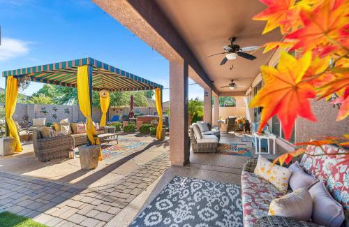 Glenmont Estates Casa | Goodyear Gem Jacuzzi Grill Outdoor Oasis