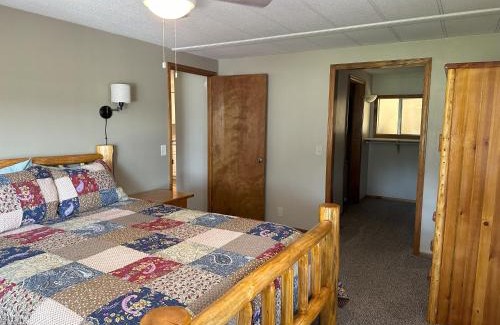 Wilbur Casa | Goose Creek Guest House #26A