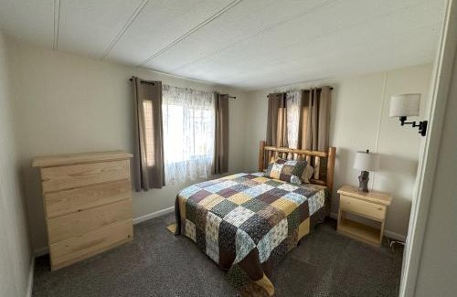 Wilbur Casa | Goose Creek Guest House #26A