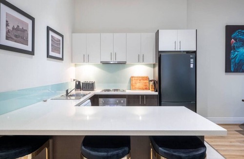 Chinatown Apartamento | Gordon's Place Entire Apartment CBD Location