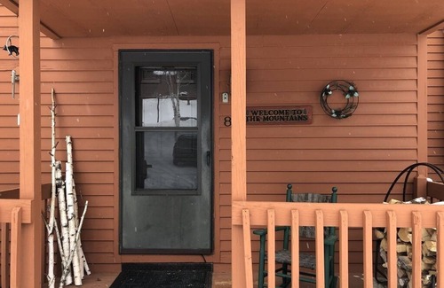 North Creek Casa | Gore Mnt. Ski resort near Lake George- Unit 8 Bldg. A