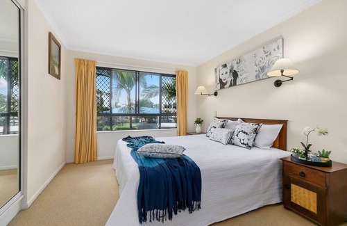 Noosaville Complejo | Inmaculado apartamento de 1 dormitorio en Ivory Palms Resort 4 estrellas