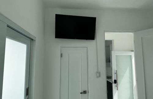 Parque Apartamento | Gorgeous 1-Bedroom Beachside Suite