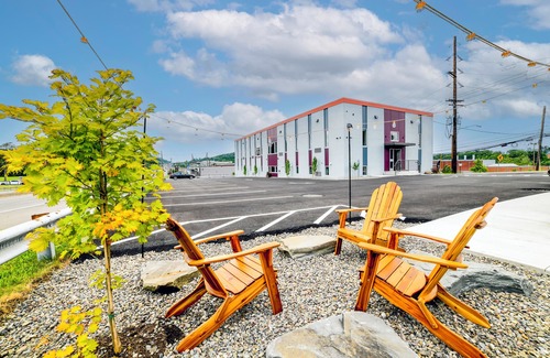 Binghamton Apartamento | Gorgeous 1BR Hurpur View w/5 star finishes