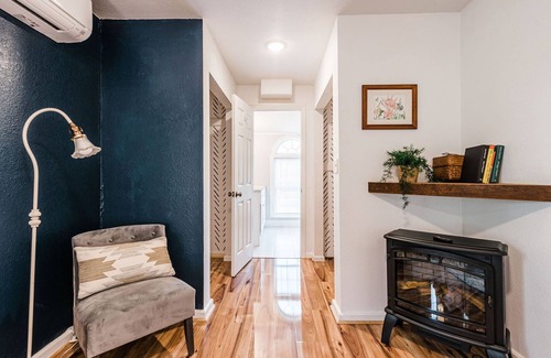 Lake Lure Cabaña | Wow! Gorgeous 2 BR Cottage, Family-Friendly, Dogs Welcome!