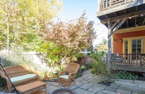 Nyack Apartamento | Gorgeous 2 BR with private garden, walk to town