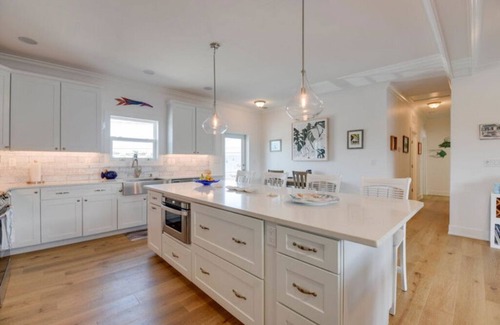Ramrod Key Casa | Gorgeous 3 Bedroom 2 Bath Canal Front Home With Great Boating