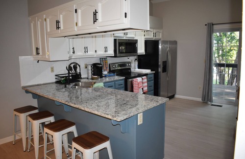 Waldron Casa | Gorgeous 3 Bedrooms with 3 baths by Zona Rosa