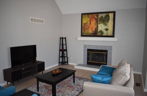 Waldron Casa | Gorgeous 3 Bedrooms with 3 baths by Zona Rosa