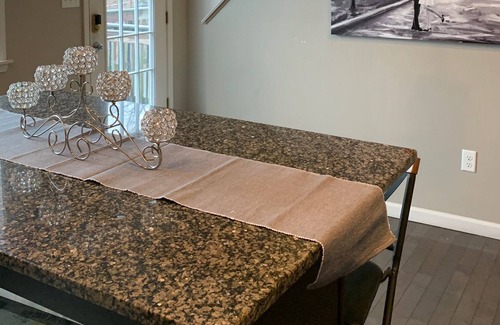 South Side Slopes Casa | Gorgeous 3 BR Home w/ Breathtaking View