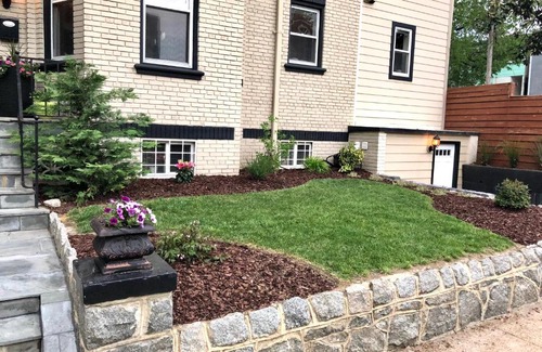 Brightwood Park Casa | Gorgeous 3BR Colonial House with a Backyard Oasis