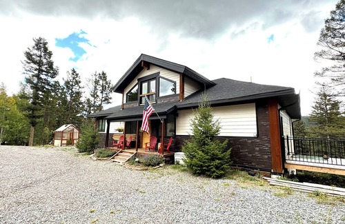 Conifer Mountain and Meadows Casa | Gorgeous 4,800sq ft Conifer Mountain Home With 4 Bedrooms! Amazing Amenities!