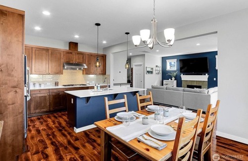 Snohomish Casa | Gorgeous 4-bedroom house in Snohomish